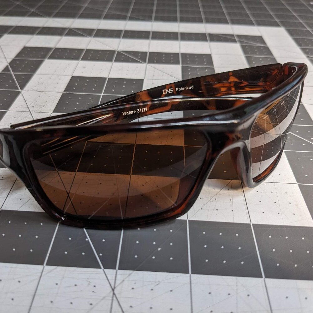 ONE Polarized Sunglasses - Venture (Optic Nerve) - Tortoise / Brown